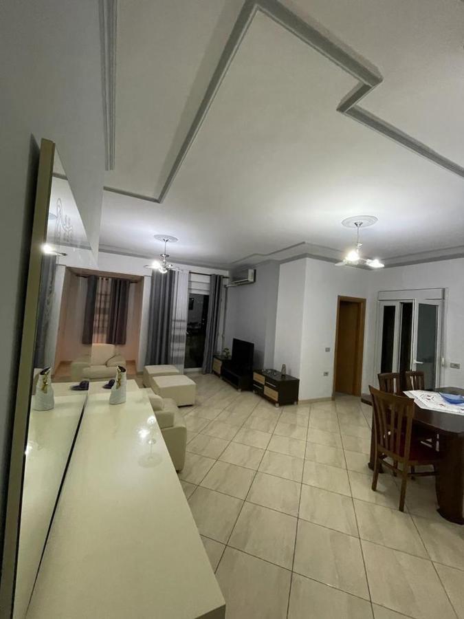 Rooftop Apartament Alexandria Vlorë Esterno foto