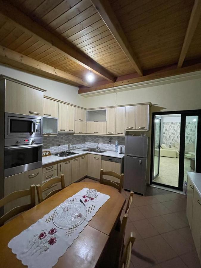 Rooftop Apartament Alexandria Vlorë Esterno foto